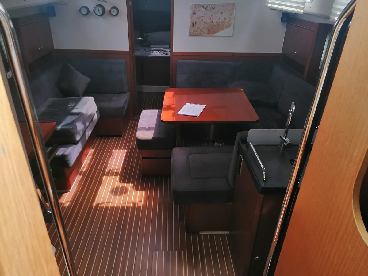 Hanse 445