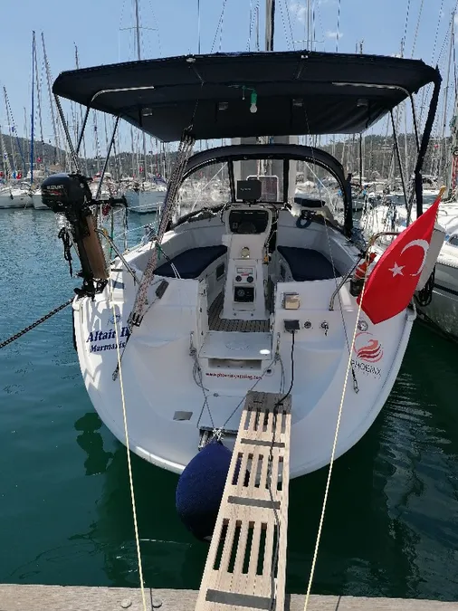 Bavaria Cruiser 36