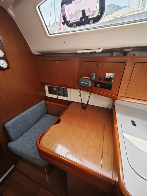 Beneteau Oceanis 40