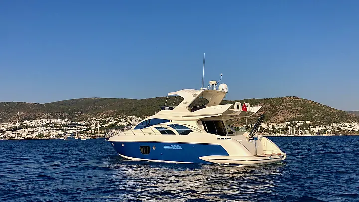 Azimut 55