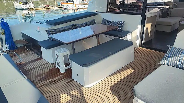 Fountaine Pajot Elba 45