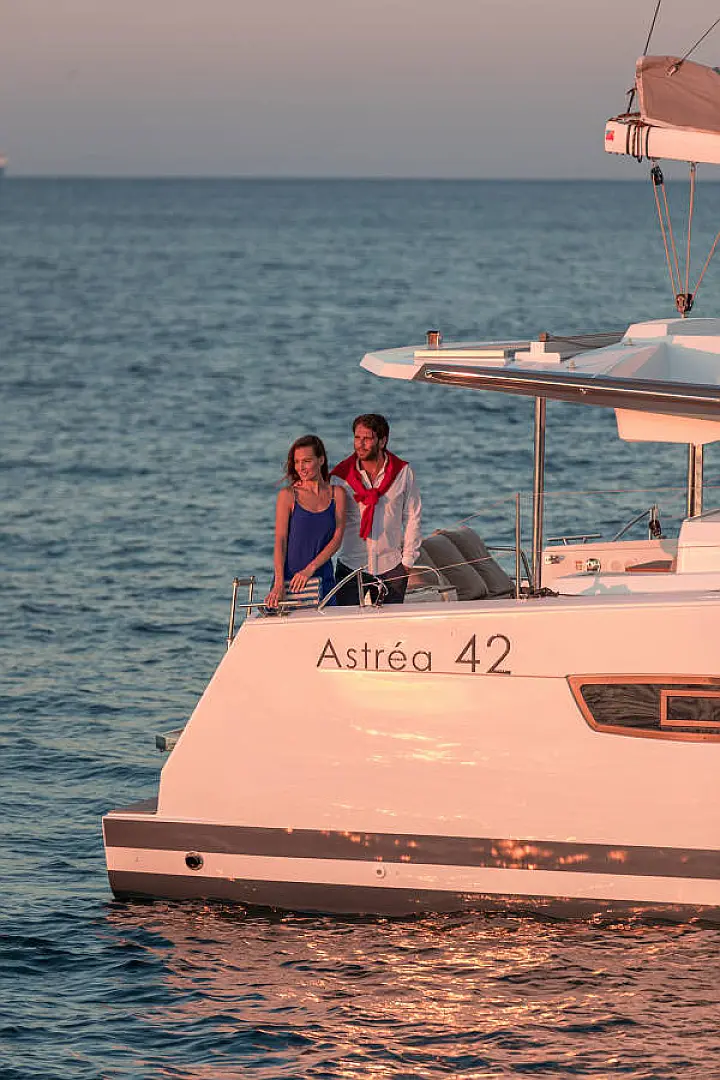 Fountaine Pajot Astrea 42