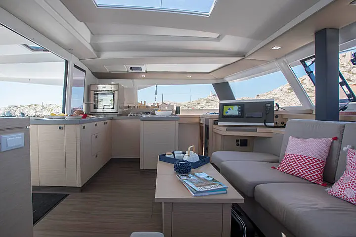 Fountaine Pajot Astrea 42