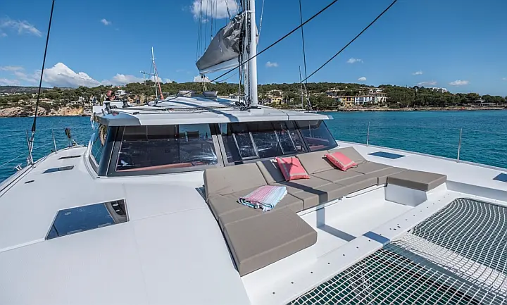 Fountaine Pajot Astrea 42