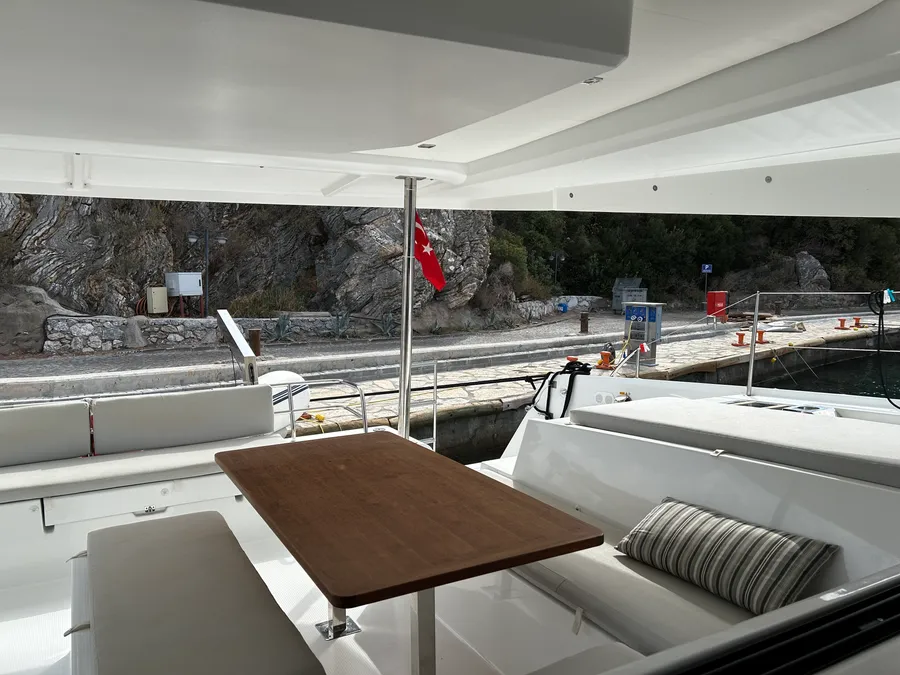 Fountaine Pajot Elba 45