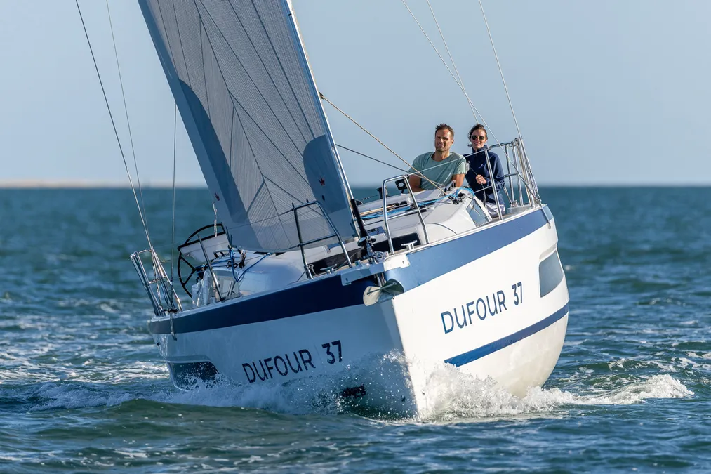 Dufour 37